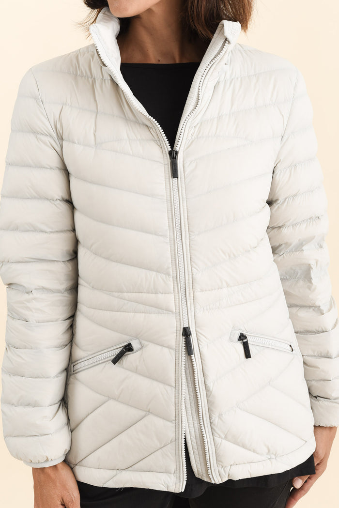 Cushla Grey Down Puffer Jacket,Brunette model,alt text|model:Cara