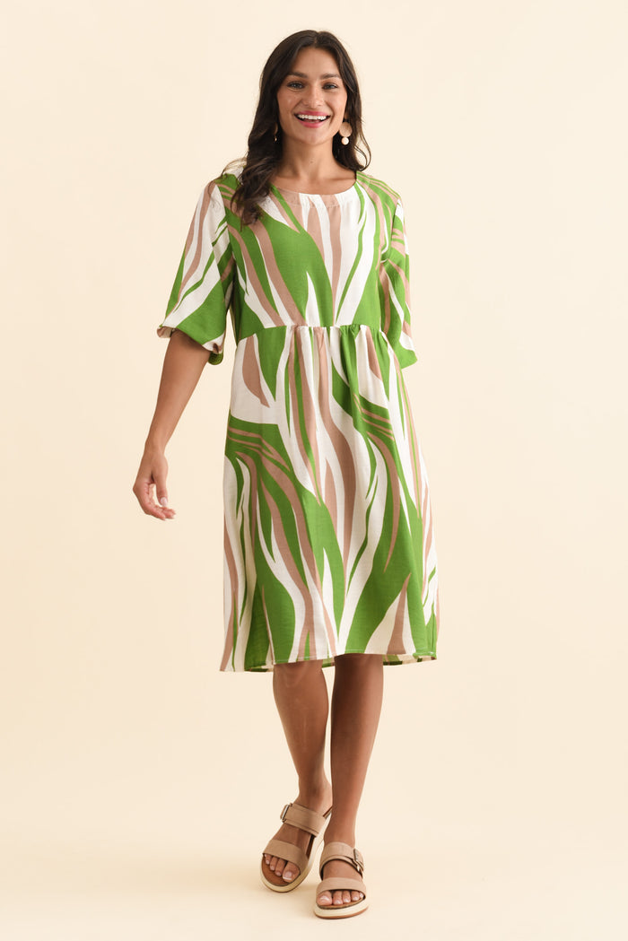 Cyrus Green Marble Cotton Blend Dress,Brunette model,alt text|model:Brontie