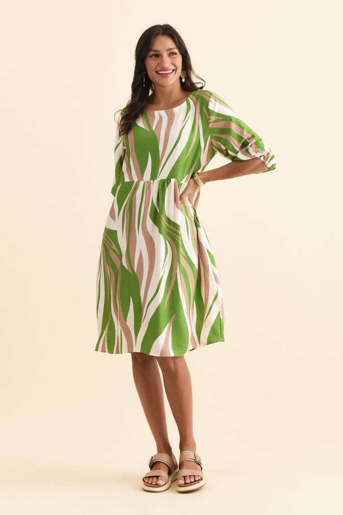 Cyrus Green Marble Cotton Blend Dress,Brunette model,alt text|model:Brontie