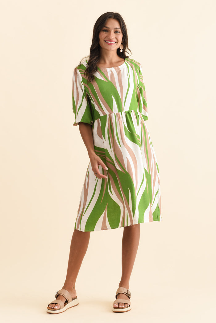 Cyrus Green Marble Cotton Blend Dress,Brunette model,alt text|model:Brontie