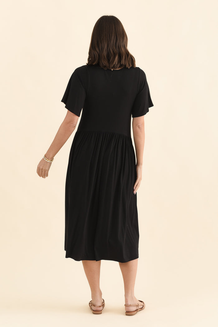 Dalton Black Crescent Dress,Brunette model,alt text|model:MJ