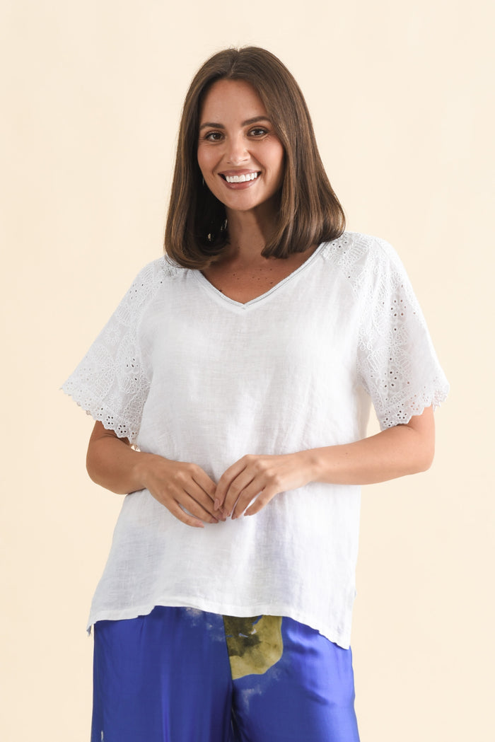 Dame White Linen Embroidered Top,Brunette model,alt text|model:MJ