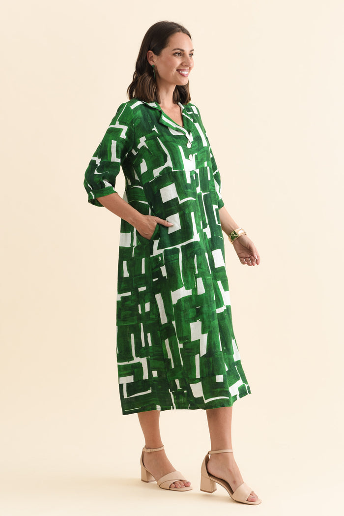 Daria Green Geo Linen Collared Dress,Brunette model,alt text|model:MJ