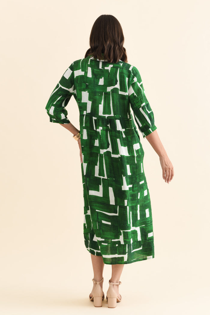 Daria Green Geo Linen Collared Dress,Brunette model,alt text|model:MJ