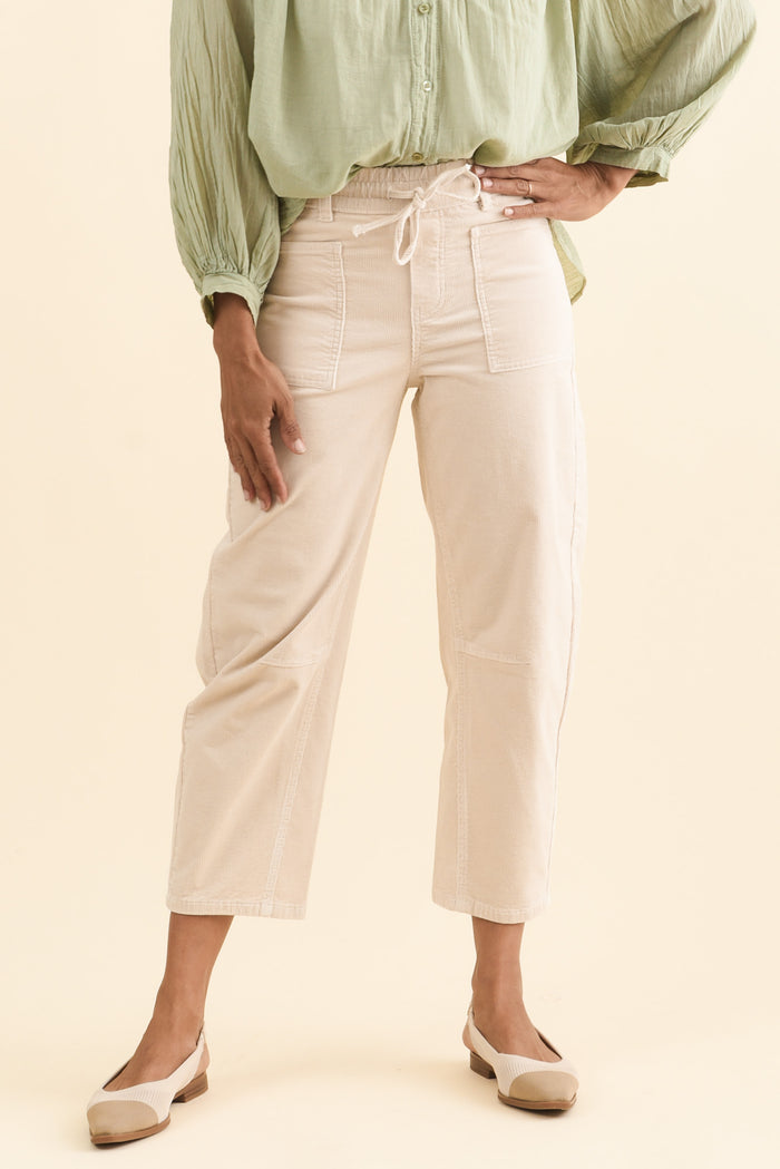Denny Cream Corduroy Barrel Jeans,Brunette model,alt text|model:Cara