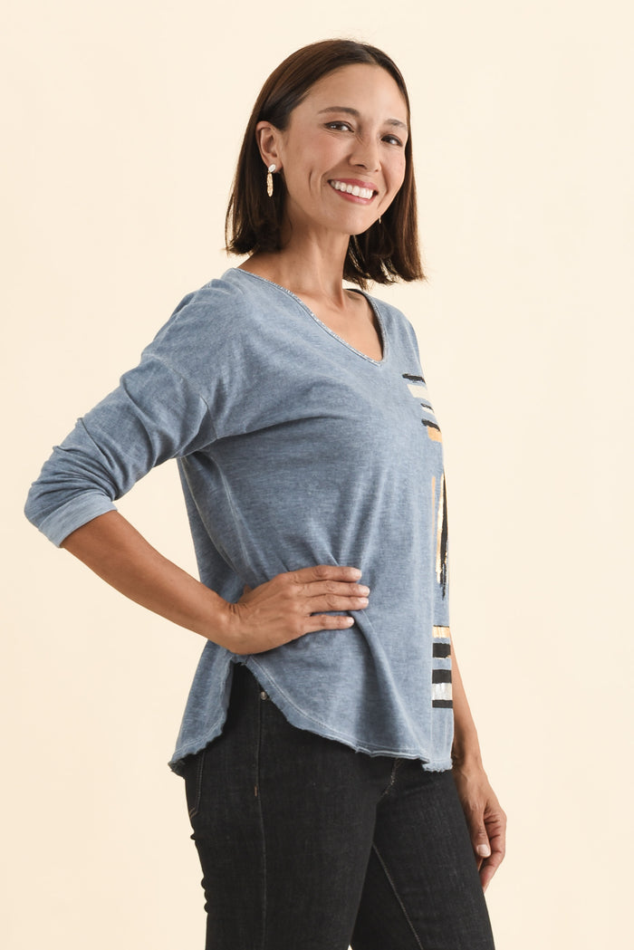 Devon Steel Brush Stroke Cotton Top,Brunette model,alt text|model:Cara