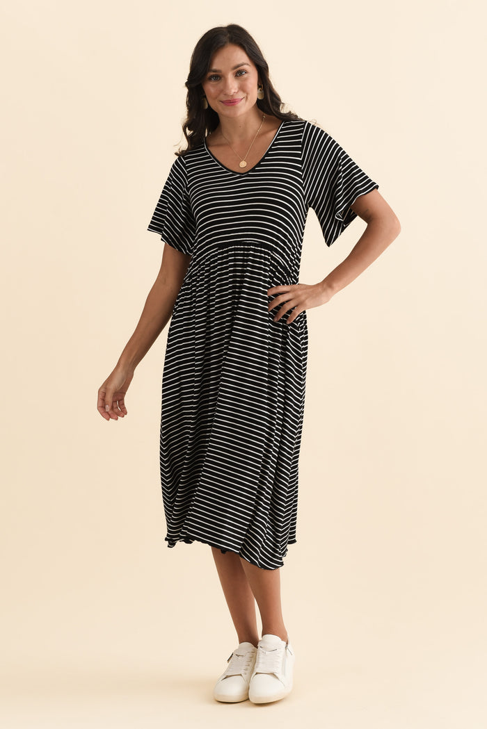 Donna Black Stripe Gathered Dress,Brunette model,alt text|model:Brontie