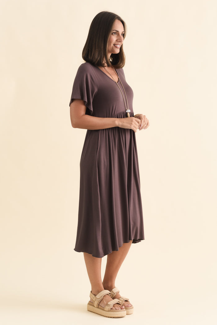 Donna Brown Gathered Dress,Brunette model,alt text|model:MJ