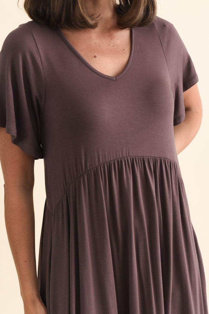 Donna Brown Gathered Dress,Brunette model,alt text|model:MJ