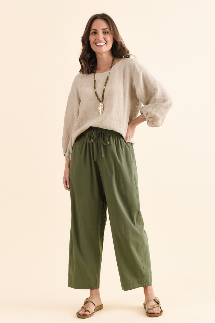 Drift Khaki Barrel Drawstring Pants,Full Body,Brunette model,alt text|model:MJ
