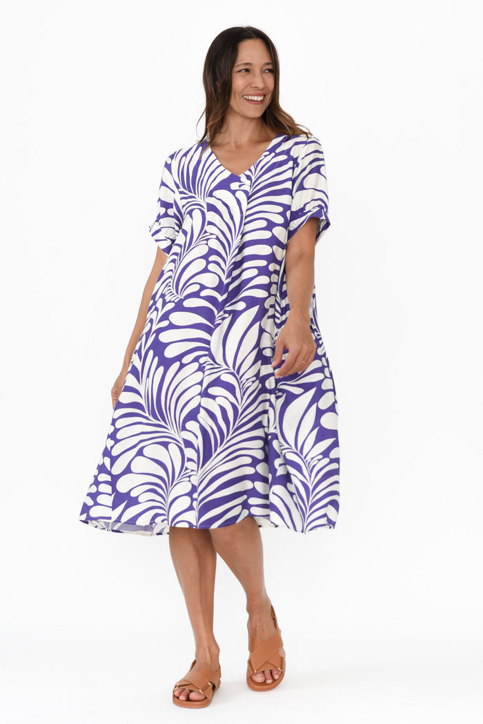 Dulce Blue Swirl Pocket Dress,Brunette model,alt text|model:Cara