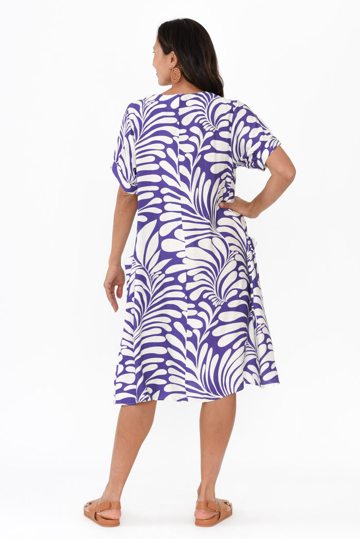 Dulce Blue Swirl Pocket Dress,Brunette model,alt text|model:Cara