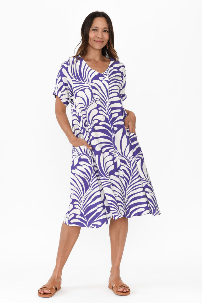 Dulce Blue Swirl Pocket Dress,Brunette model,alt text|model:Cara