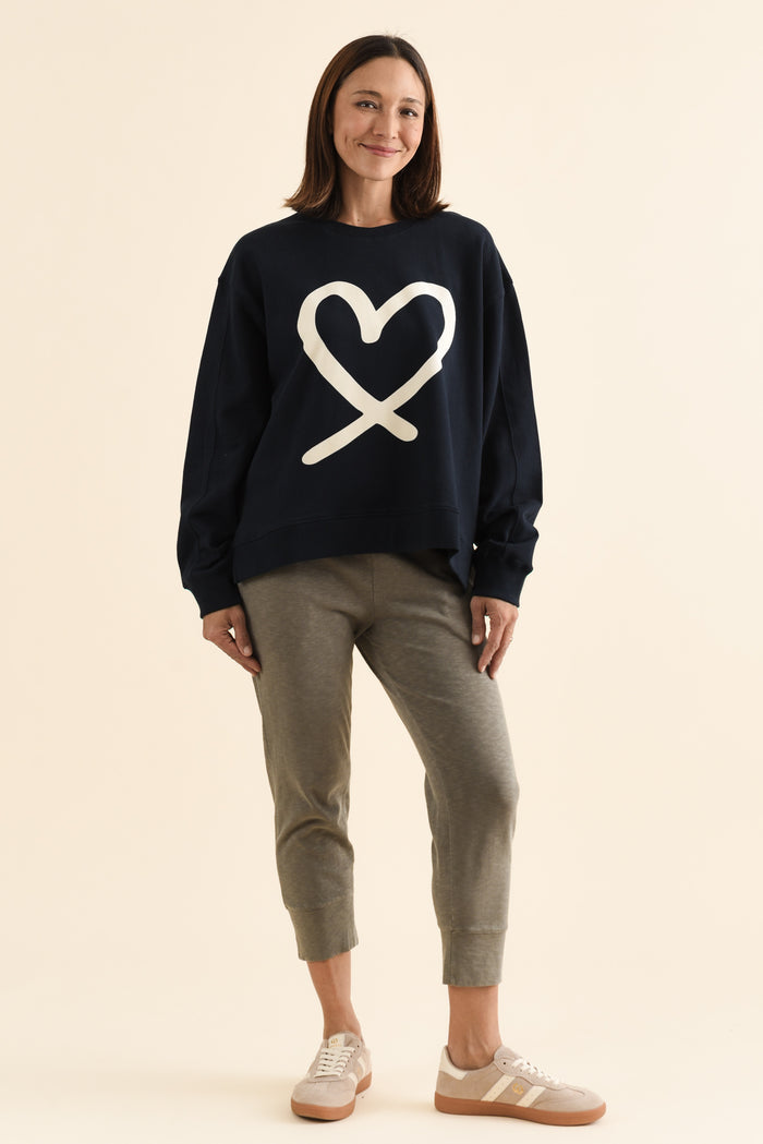Elin Navy Heart Cotton Sweatshirt,brunette model,Full Outfit,alt text|model:Cara