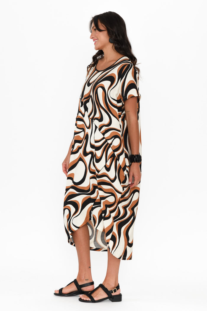Elinda Brown Swirl Pocket Dress,Brunette model,alt text|model:Brontie