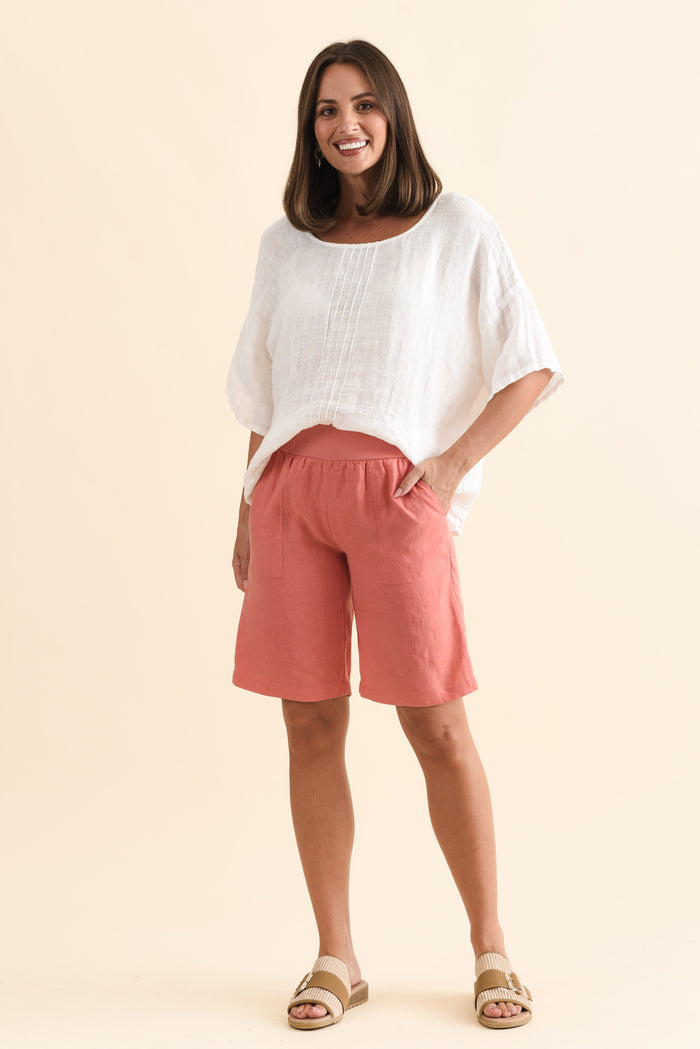 Elka Orange Linen Relaxed Shorts,Brunette model,alt text|model:MJ