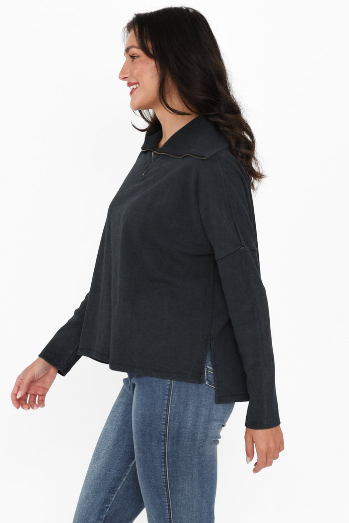 Etna Black Half Zip Sweatshirt,Brunette model,alt text|model:Brontie