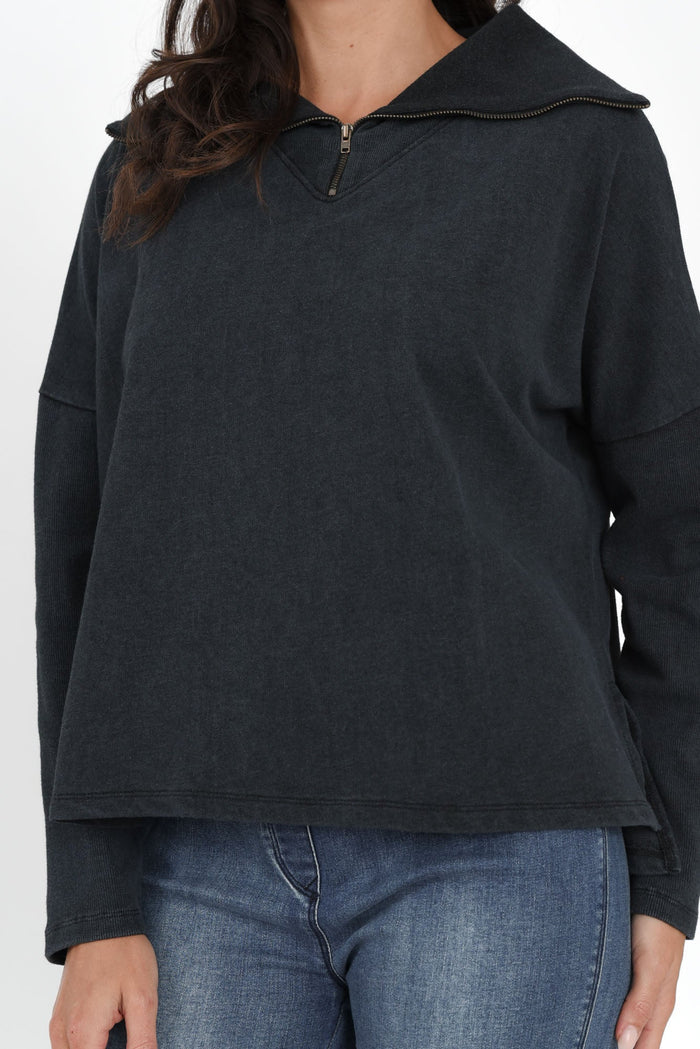 Etna Black Half Zip Sweatshirt,Brunette model,alt text|model:Brontie