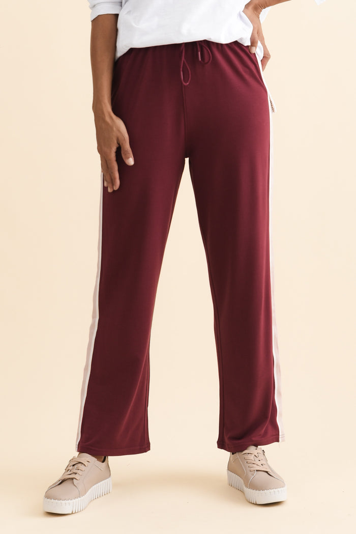 Evelyn Burgundy Contrast Trim Pants,Brunette model,alt text|model:Cara