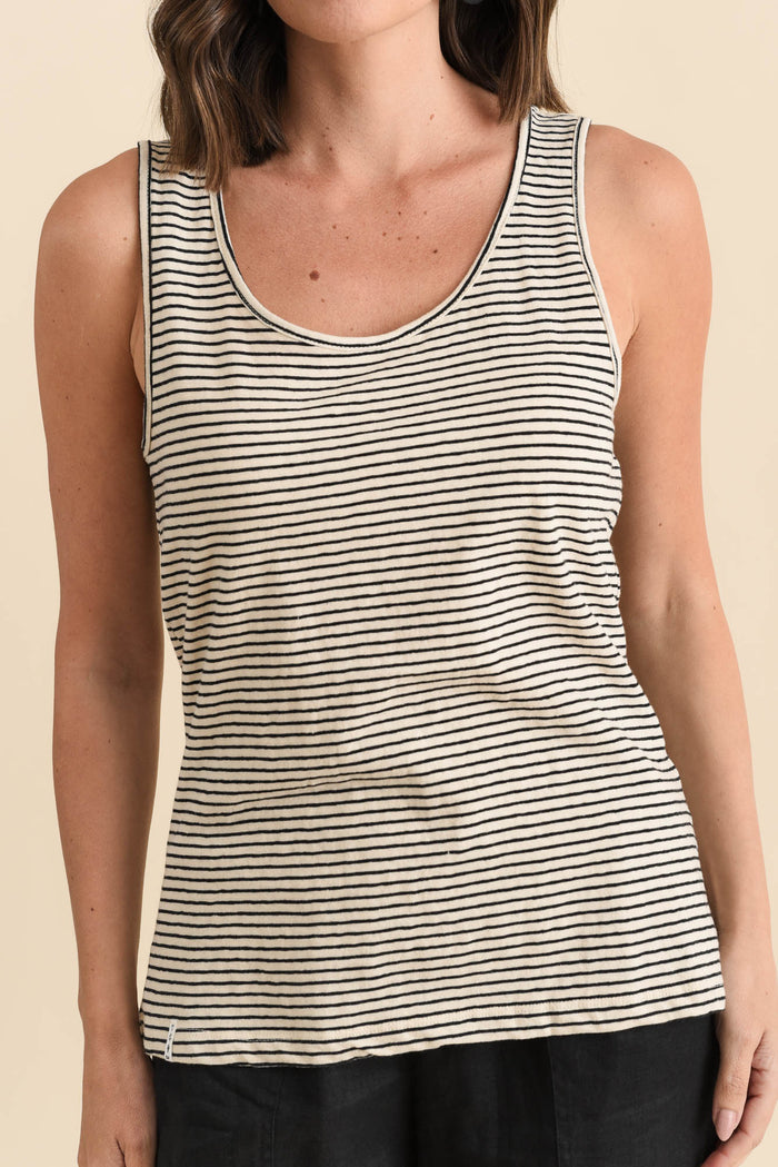 Evie Black Stripe Cotton Linen Tank,Brunette model,alt text|model:MJ