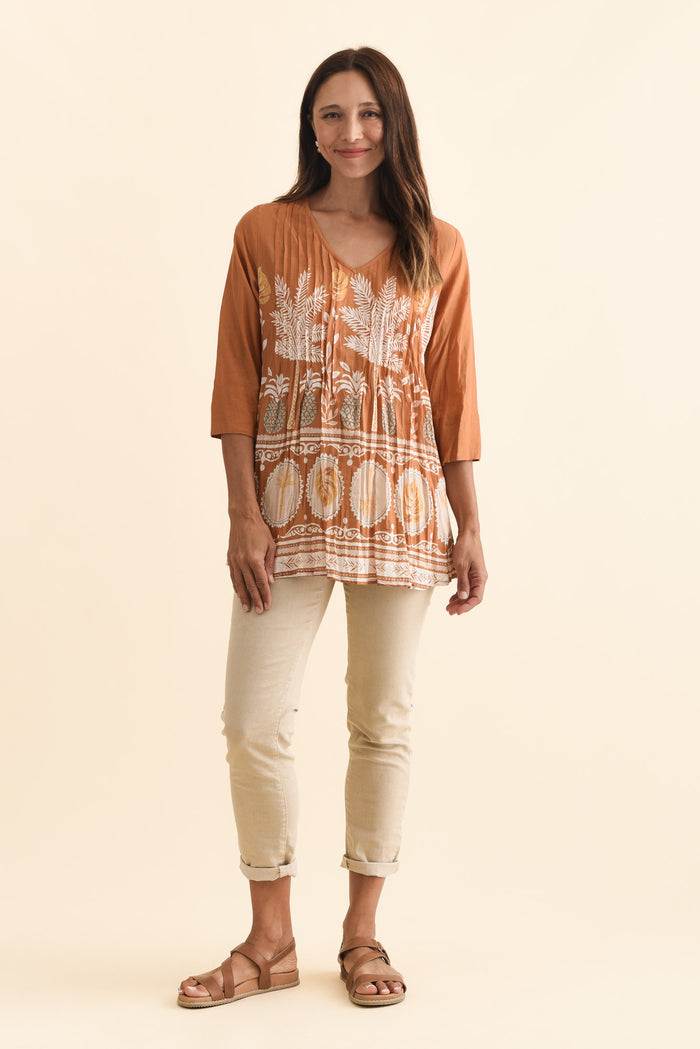Fia Brown Beach Sleeved Crinkle Cotton Top,Brunette model,alt text|model:Cara
