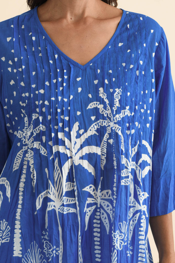 Fia Cobalt Palm Sleeved Crinkle Cotton Top,Brunette model,alt text|model:Cara
