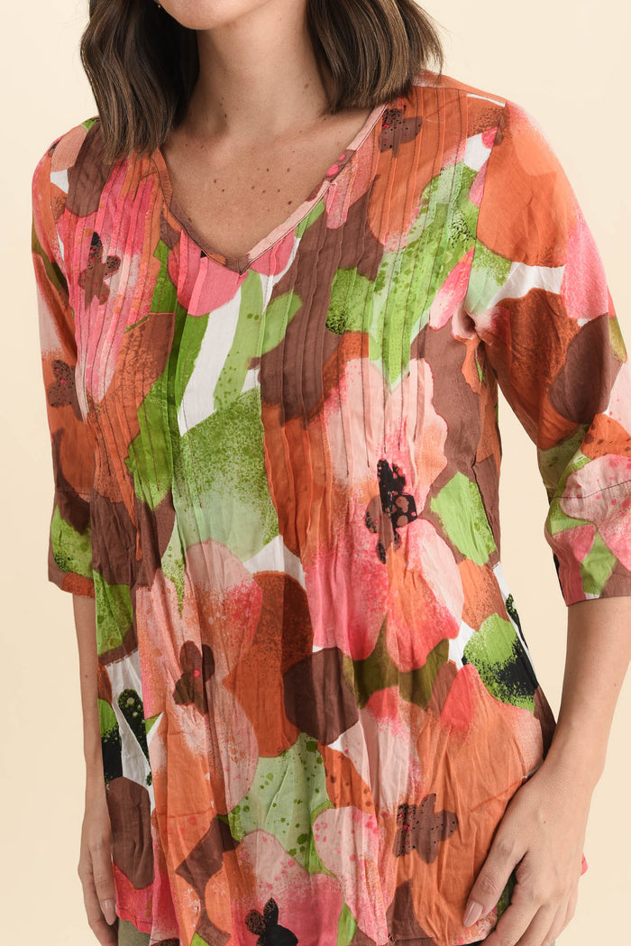 Fia Pink Floral Sleeved Crinkle Cotton Top,Brunette model,alt text|model:MJ
