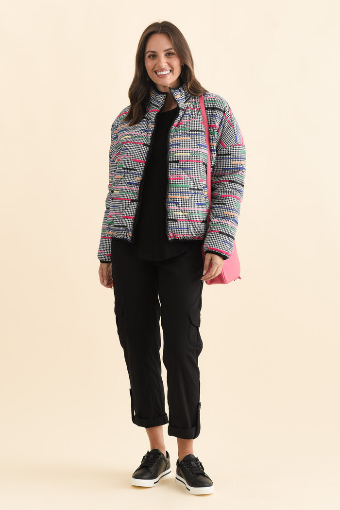 Finch Black Abstract Reversible Jacket,Brunette model,alt text|model:MJ