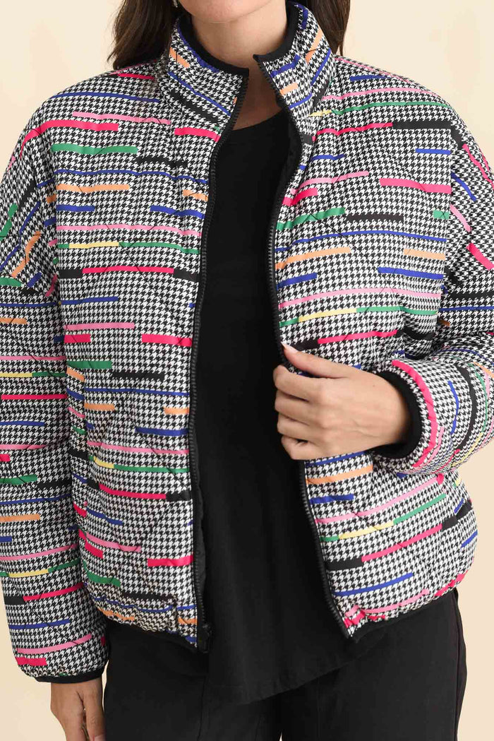 Finch Black Abstract Reversible Jacket,Brunette model,alt text|model:MJ