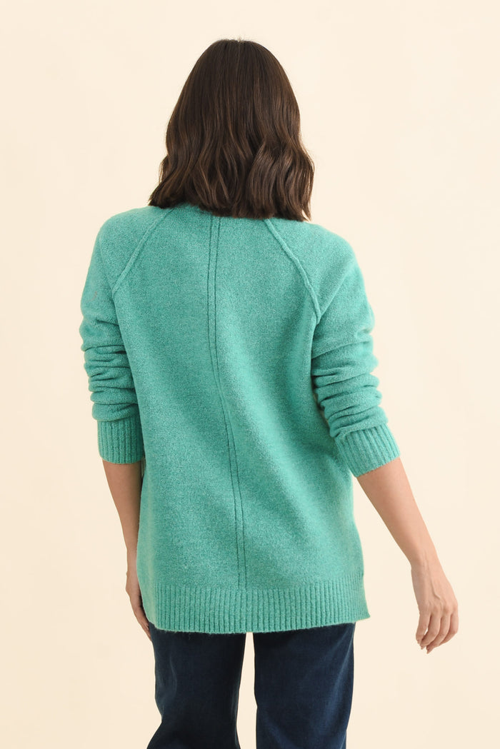 Finn Mint Knit Jumper,Brunette model,alt text|model:MJ