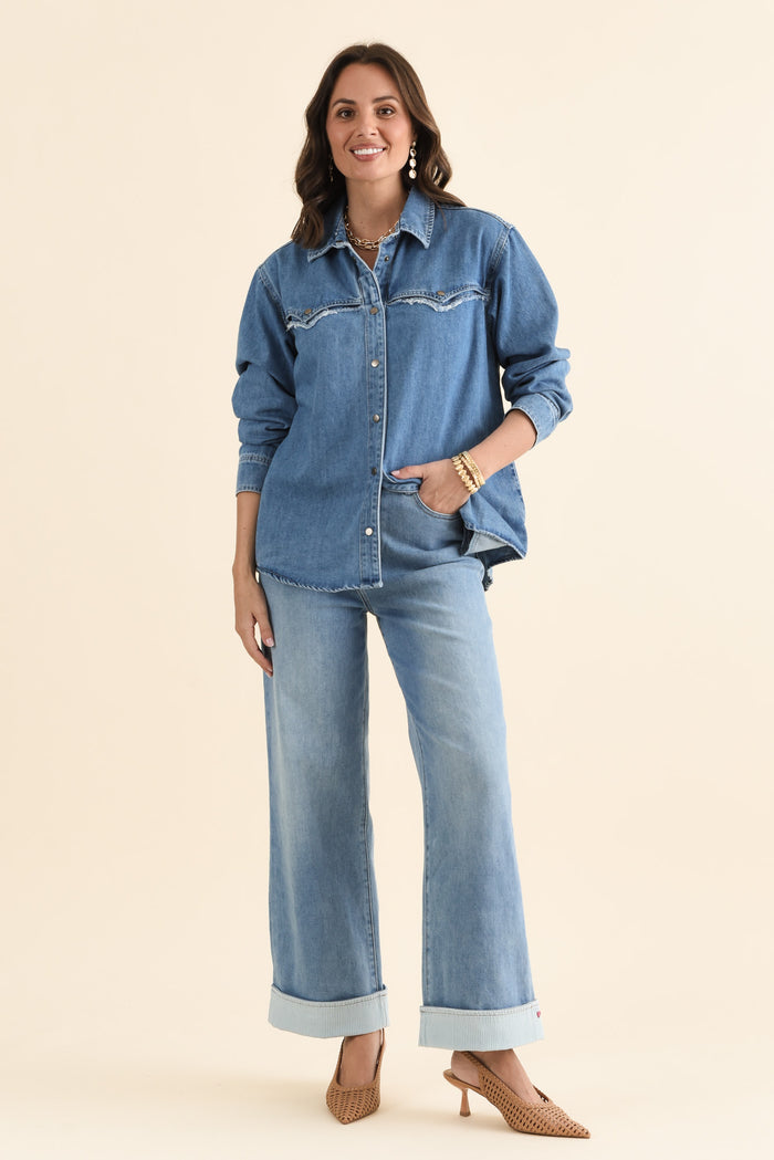Flynn Blue Denim Button Shirt,brunette model,Full Outfit,alt text|model:MJ