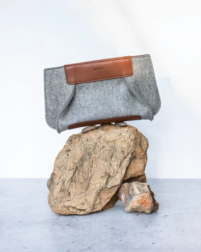 Frankie Clutch - GRANITE
