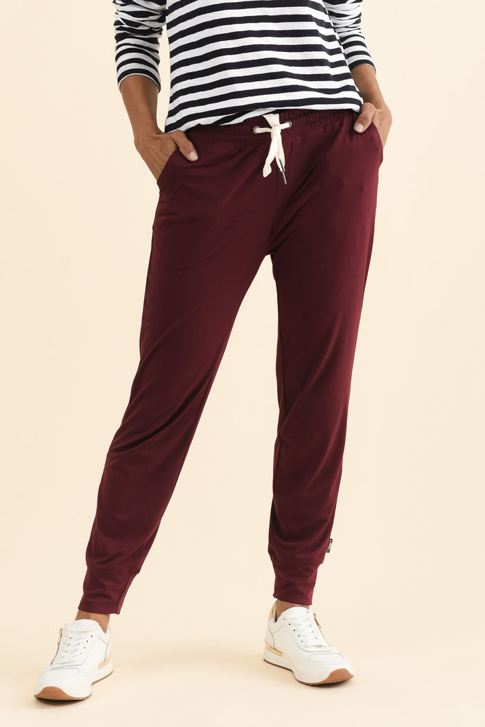 Freedom Burgundy Drawstring Sweatpants,Brunette model,alt text|model:Cara