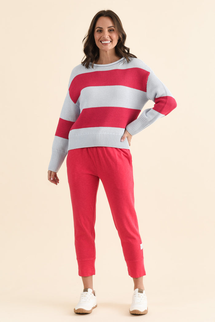Fundamental Brunch Raspberry Cotton Sweatpants,brunette model,Full Outfit,alt text|model:MJ