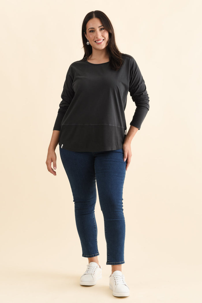 Fundamental Washed Black Cotton Rib Sleeved Top,Brunette model,alt text|model:Emilia