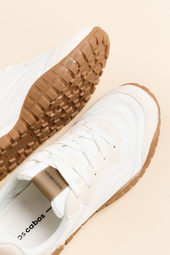 Grana White Sneaker