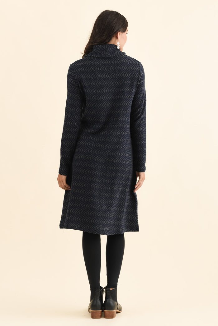 Grenadine Navy Cotton Knit Dress,Brunette model,alt text|model:Brontie