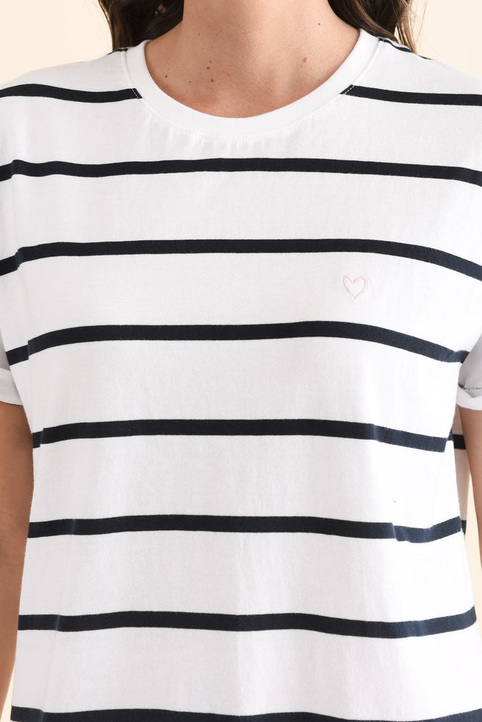 Halli White Stripe Cotton Tee,Detail,Brunette model,alt text|model:MJ