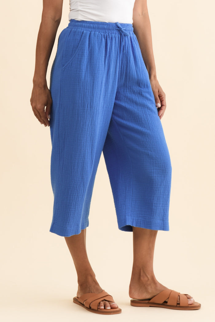 Harvey Cobalt Cotton Cheesecloth Cropped Pants,Brunette model,alt text|model:Cara