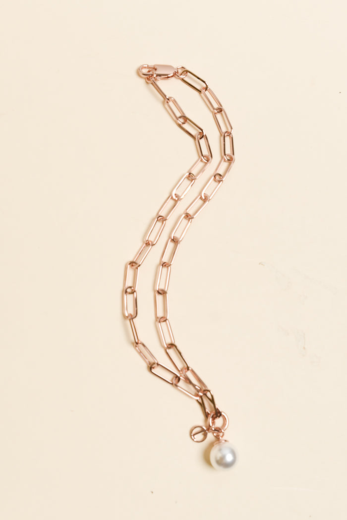 Hayley Rose Gold Pearl Pendant Necklace