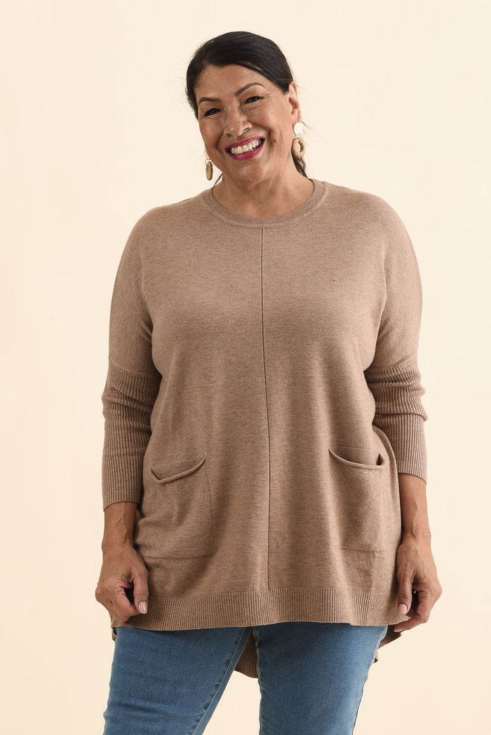 Helsinki Mocha Knit Pocket Jumper,Brunette model,alt text|model:Pilita