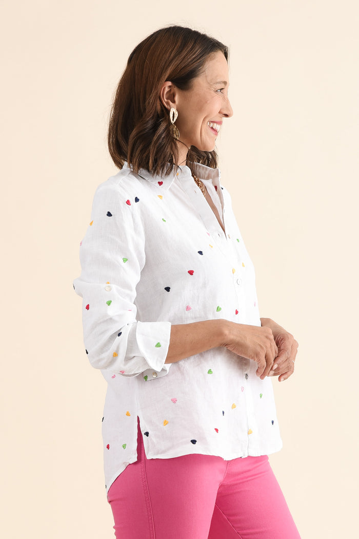 Henne White Heart Linen Shirt,Side,Brunette model,alt text|model:Cara