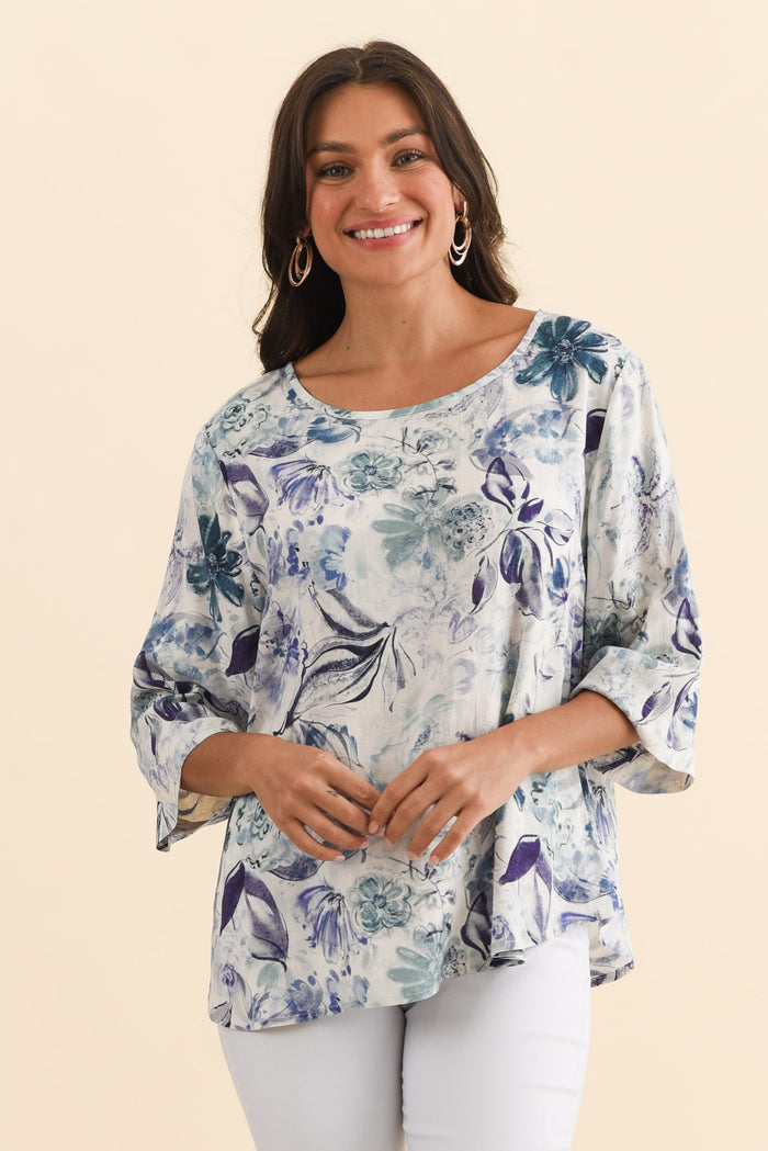 Hepburn Blue Garden Linen Blend Top,Brunette model,alt text|model:Brontie