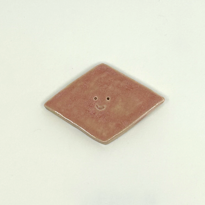 09 - Diamond; Pink