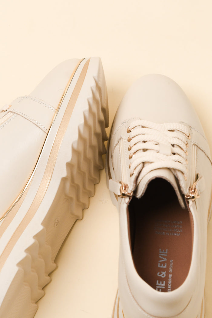 Hosting Cream Stripe Leather Platform Sneaker
