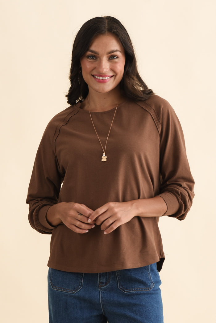 Indie Chocolate Cotton Long Sleeve Tee,Brunette model,alt text|model:Brontie