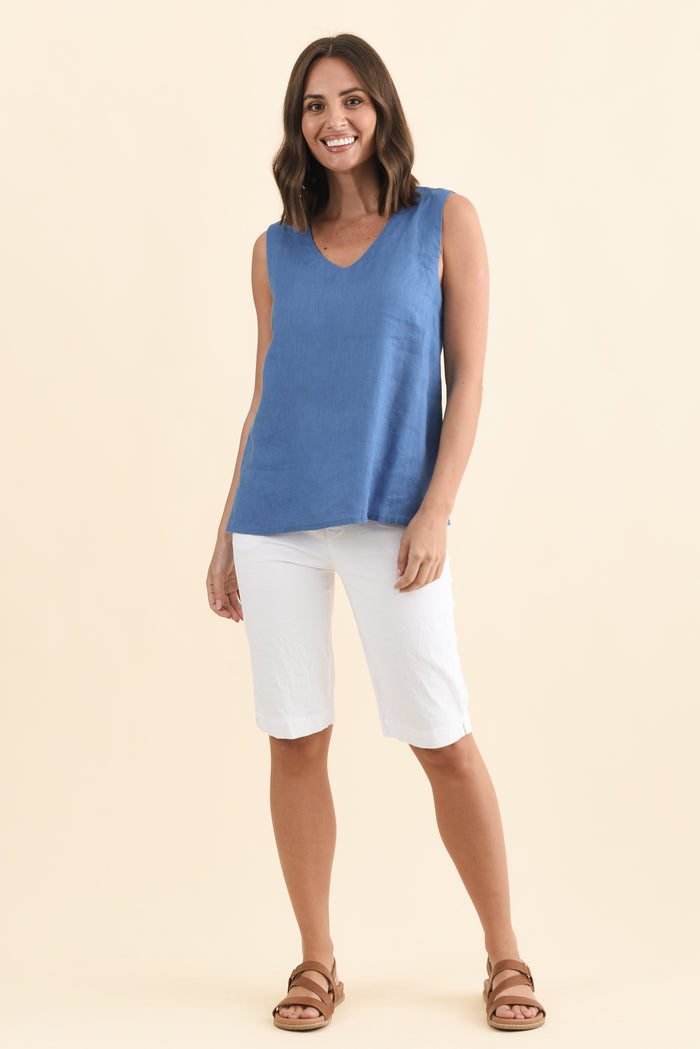 Inez Blue Linen Tank,Brunette model,alt text|model:MJ