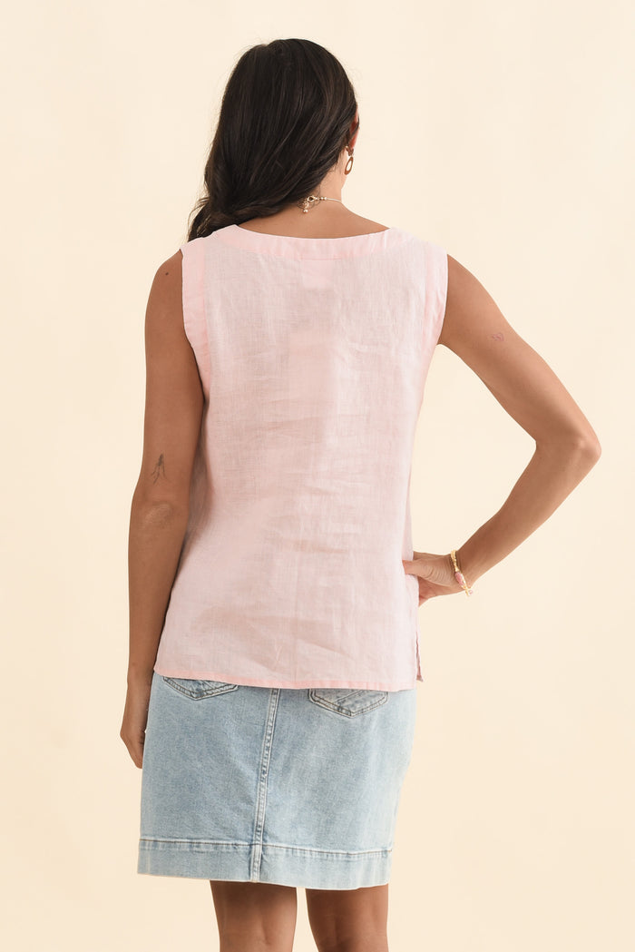 Inez Blush Linen Tank,Brunette model,alt text|model:Brontie