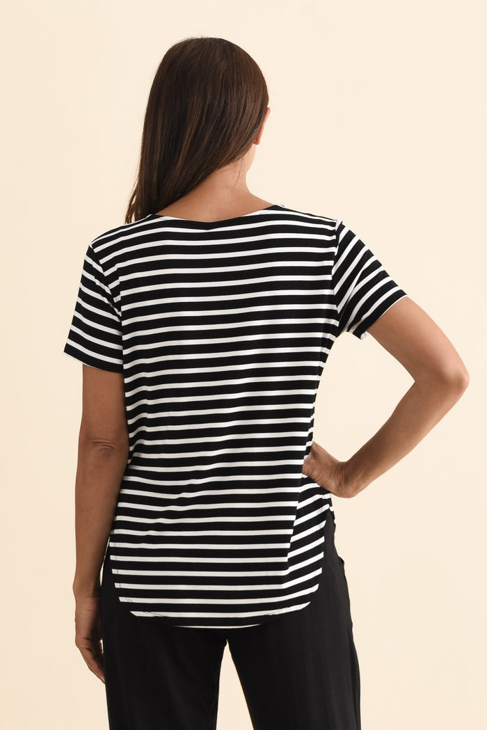 Janis Black Stripe Bamboo Tee,Brunette model,alt text|model:Cara