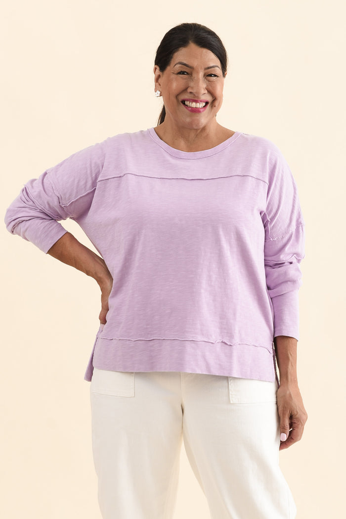 Jayne Lilac Cotton Throw On Top,Front,Brunette model,alt text|model:Pilita